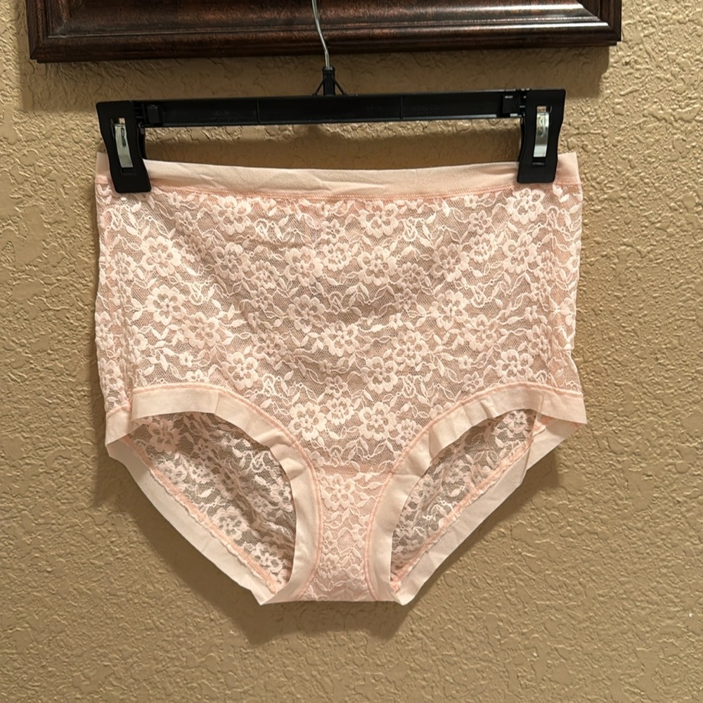 NWOT in packaging Victoria's Secret Pink Lace Panties High-Waist. Delicate lace